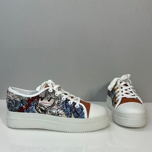 J/Slides Nikki Embroidered Platform Sneakers Size 7.5 Streetwear Skater